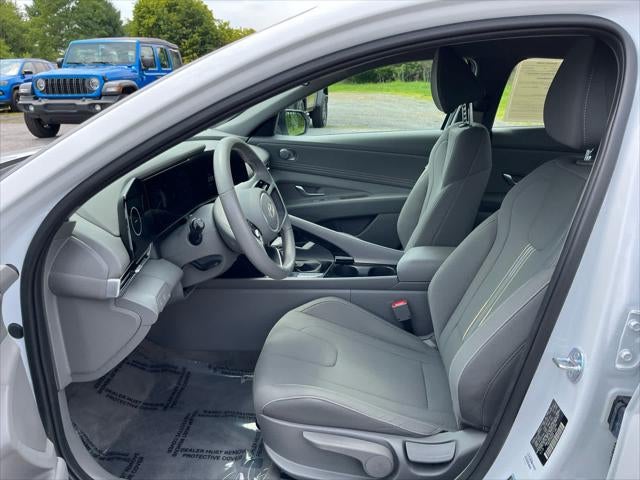 2025 Hyundai Elantra Hybrid SEL Sport