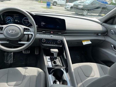 2025 Hyundai Elantra Hybrid SEL Sport
