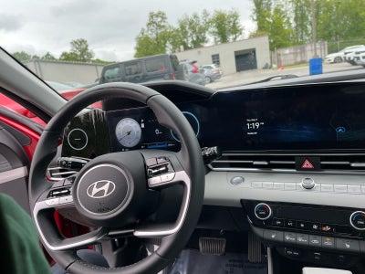 2025 Hyundai Elantra Limited