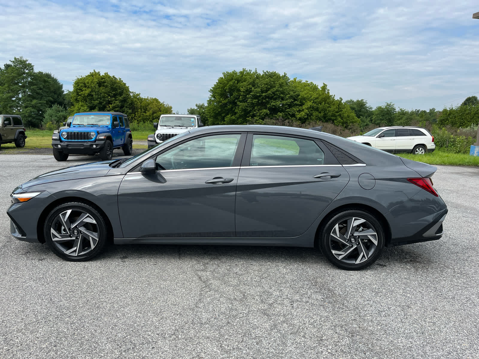2025 Hyundai Elantra SEL Convenience