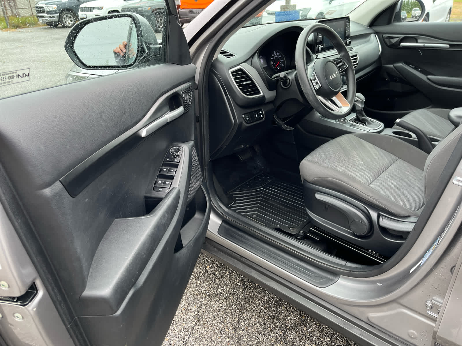 2022 Kia Seltos LX