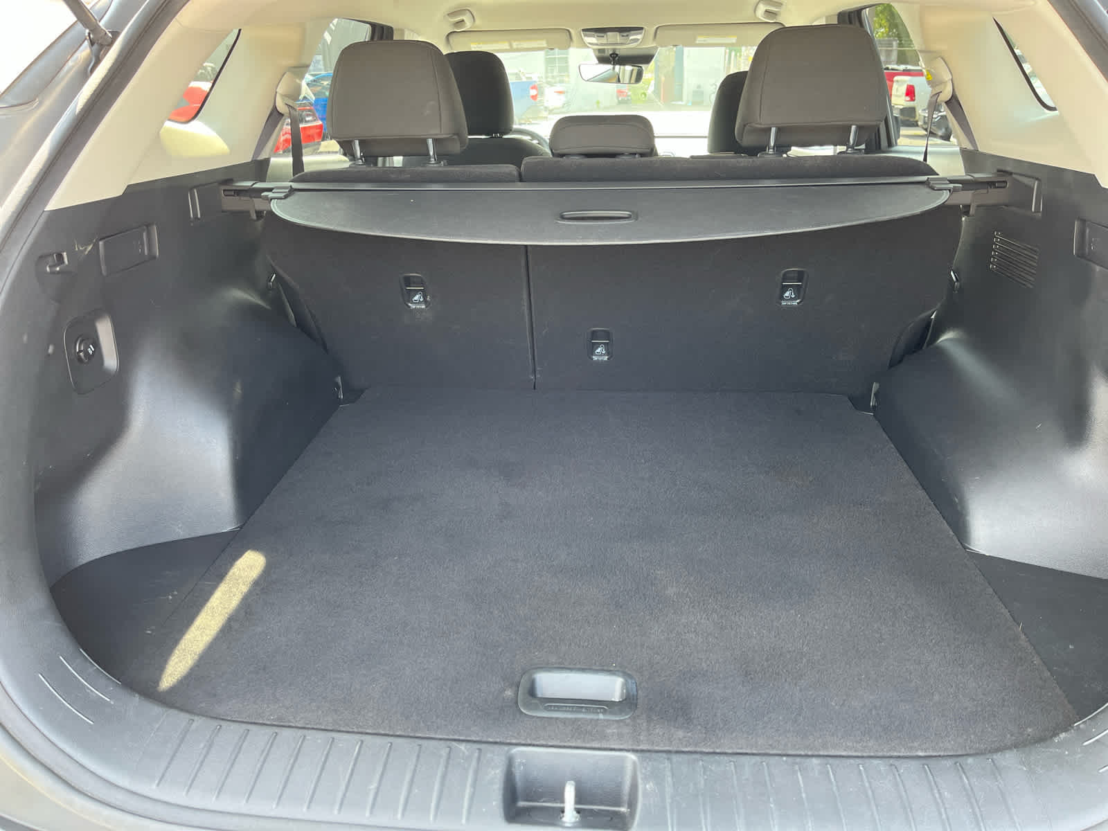 2025 Kia Sportage Hybrid LX