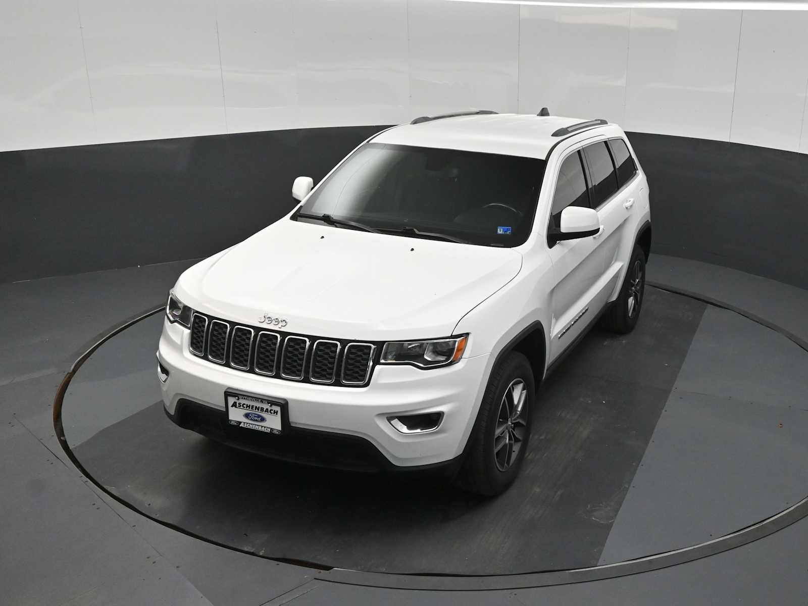 2018 Jeep Grand Cherokee Laredo E
