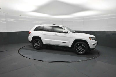2018 Jeep Grand Cherokee Laredo E