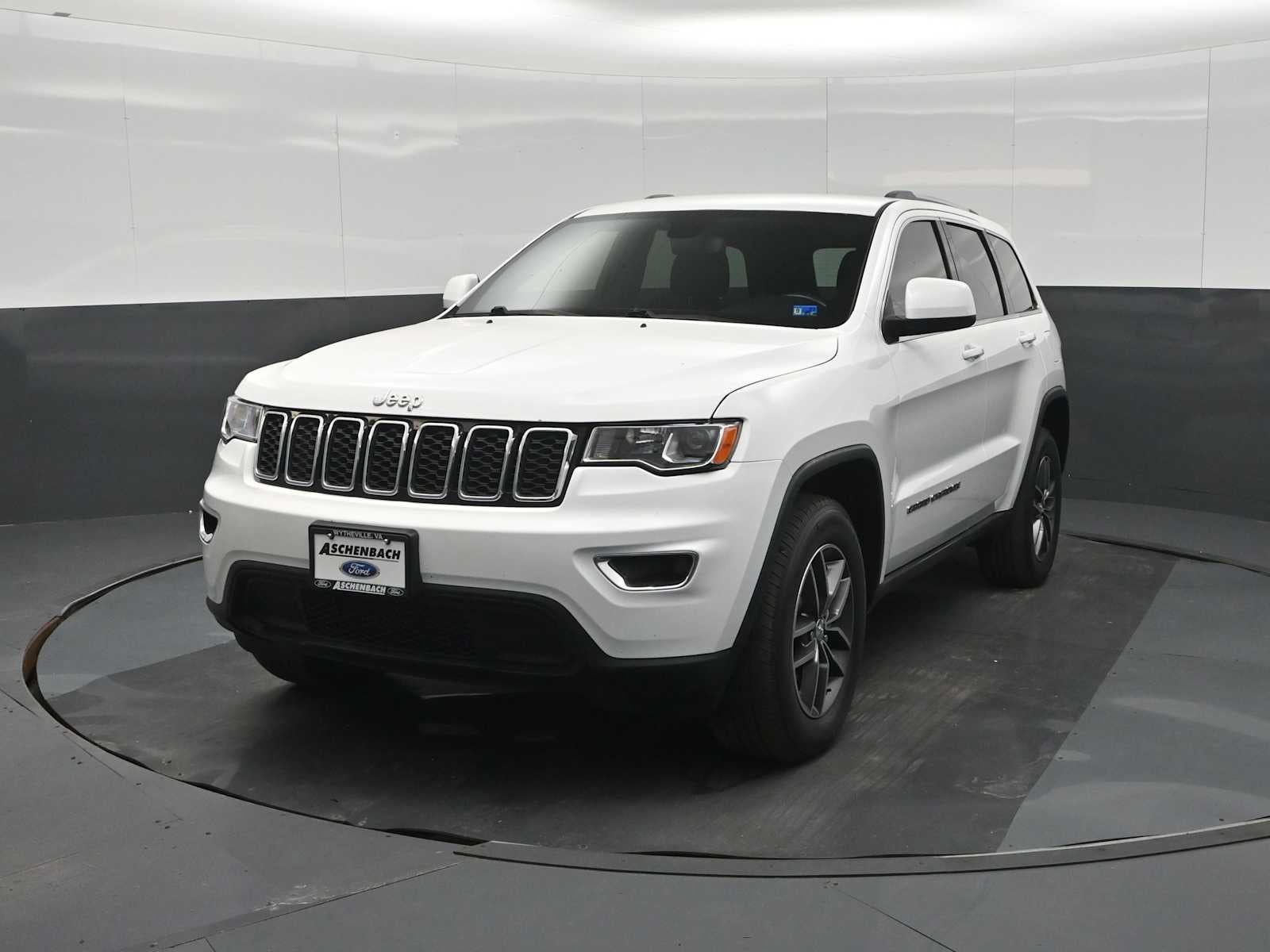 2018 Jeep Grand Cherokee Laredo E
