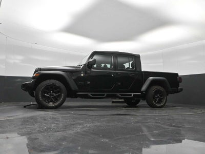2022 Jeep Gladiator Sport
