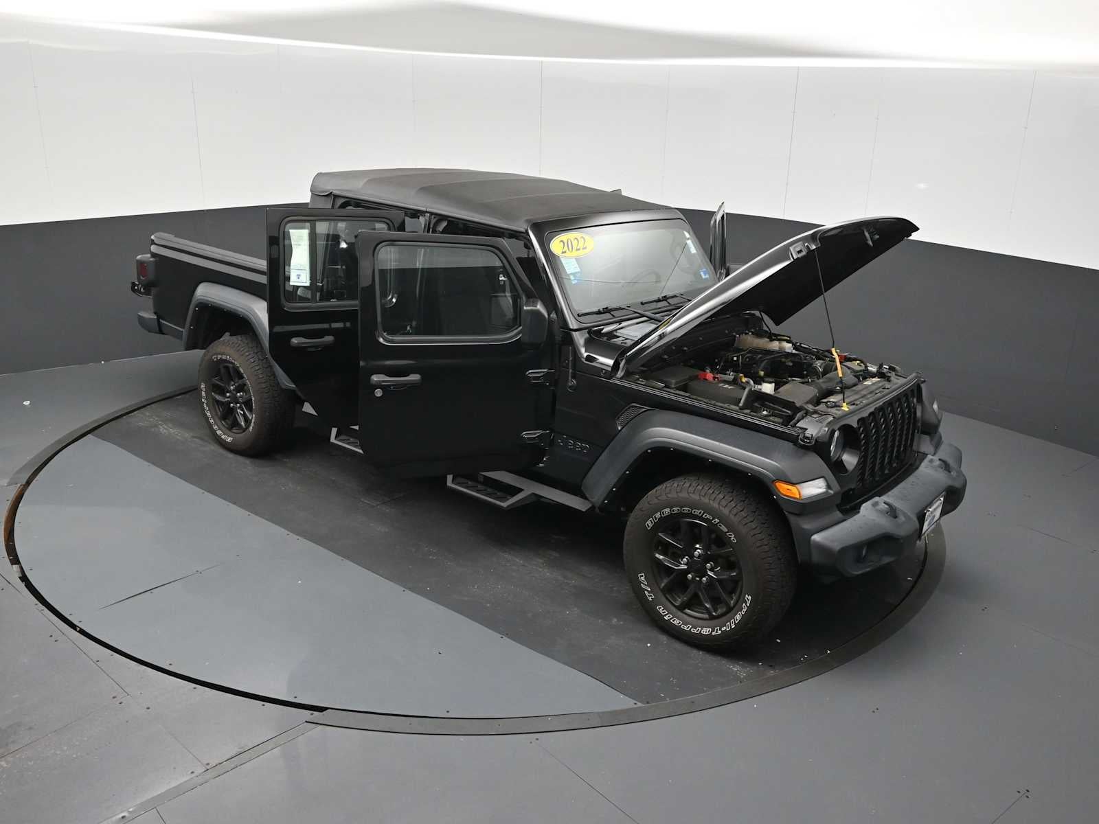 2022 Jeep Gladiator Sport