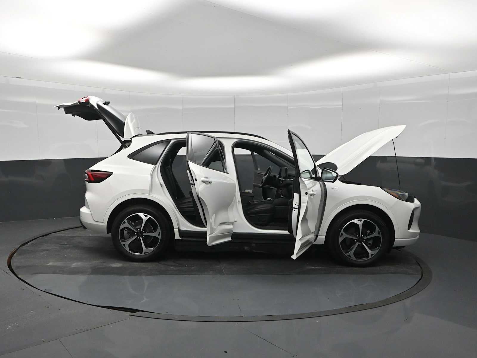2025 Ford Escape ST-Line Elite
