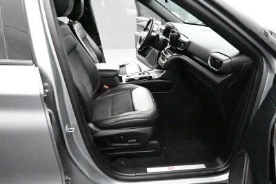 2024 Ford Explorer ST-Line