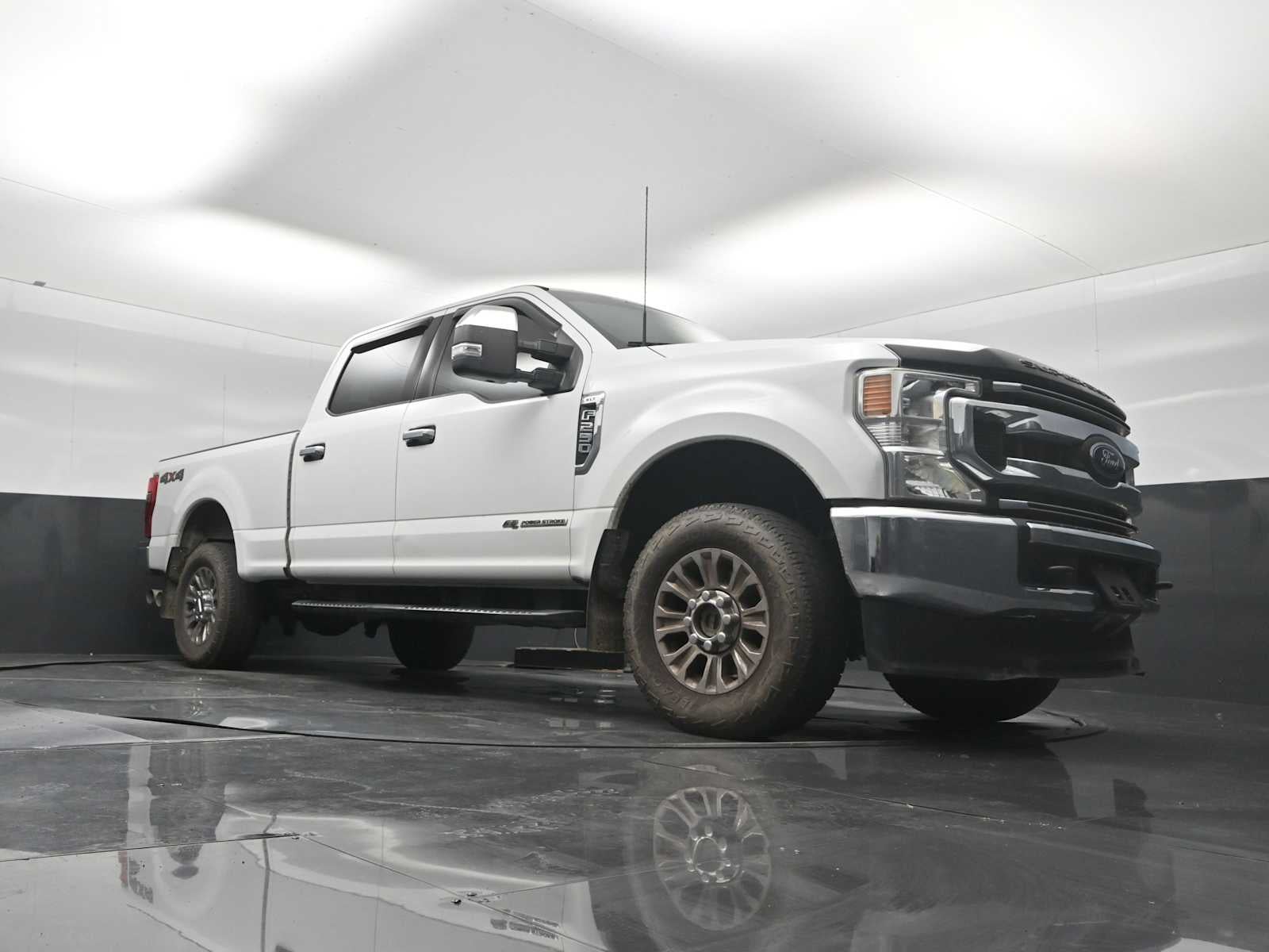 2022 Ford Super Duty F-250 Pickup XLT