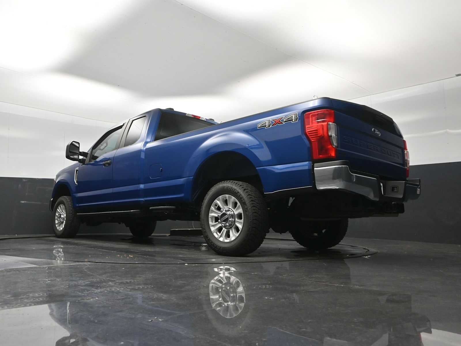 2022 Ford Super Duty F-250 Pickup XL