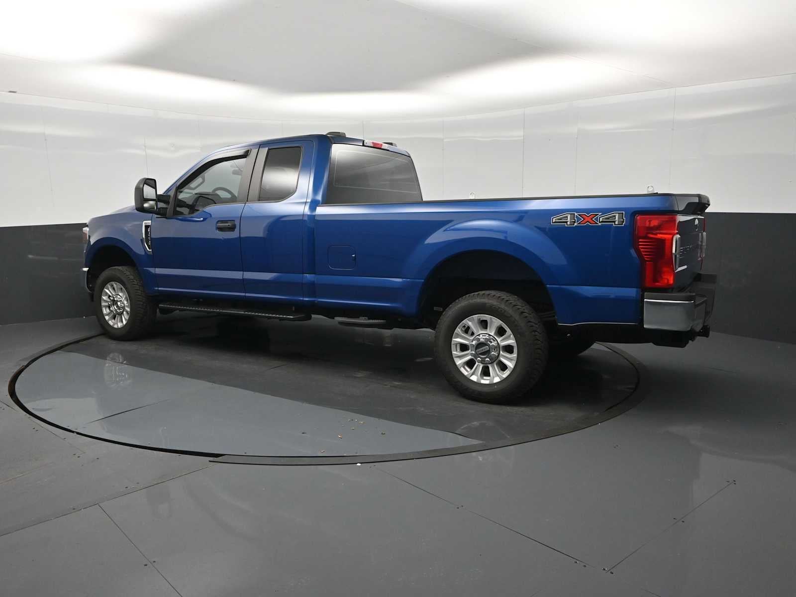 2022 Ford Super Duty F-250 Pickup XL