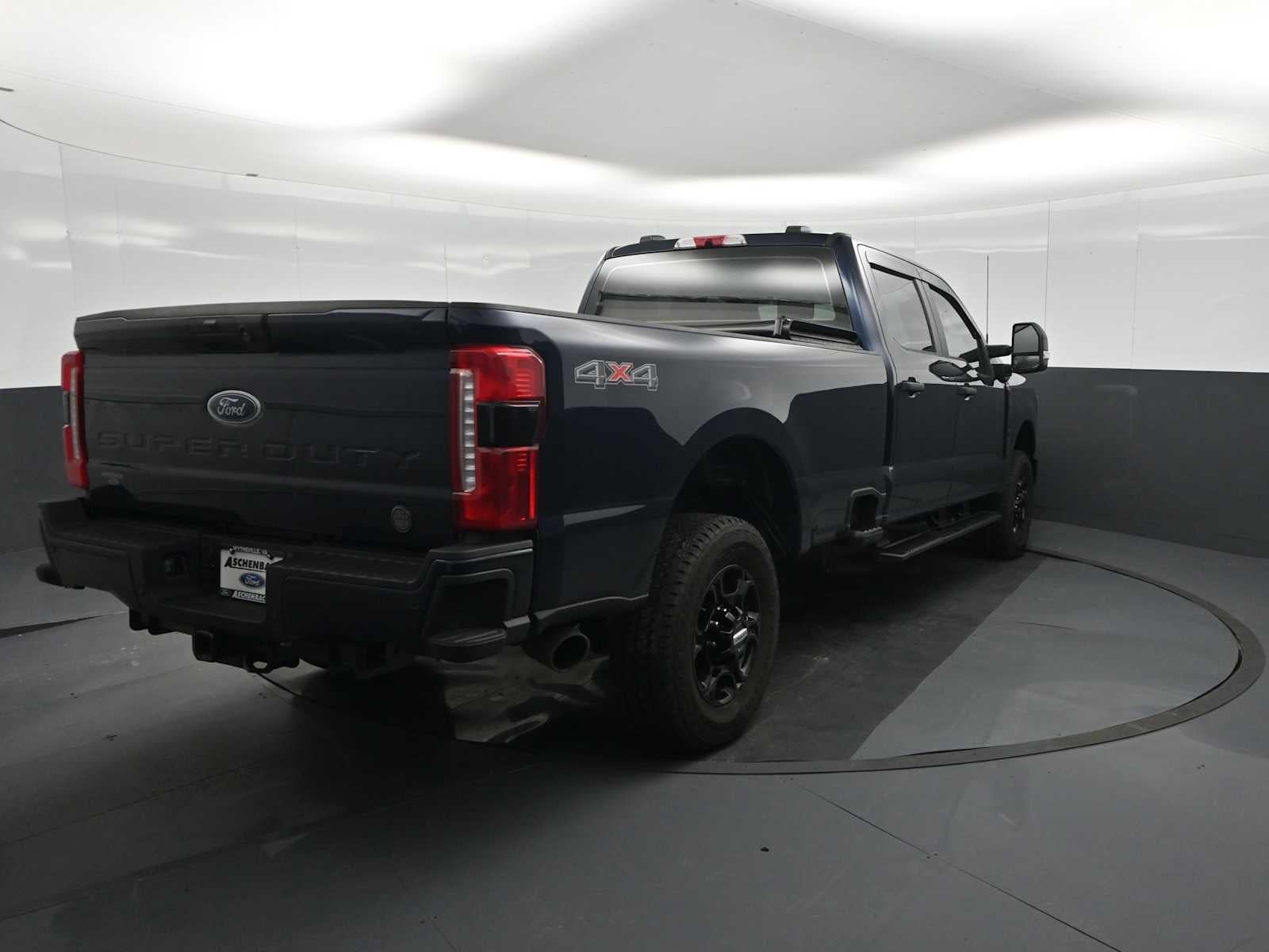 2024 Ford Super Duty F-250 Pickup XL