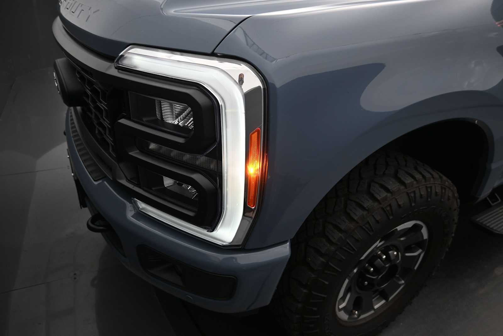 2023 Ford Super Duty F-250 Pickup LARIAT
