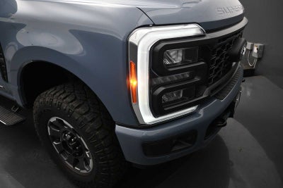 2023 Ford Super Duty F-250 Pickup LARIAT