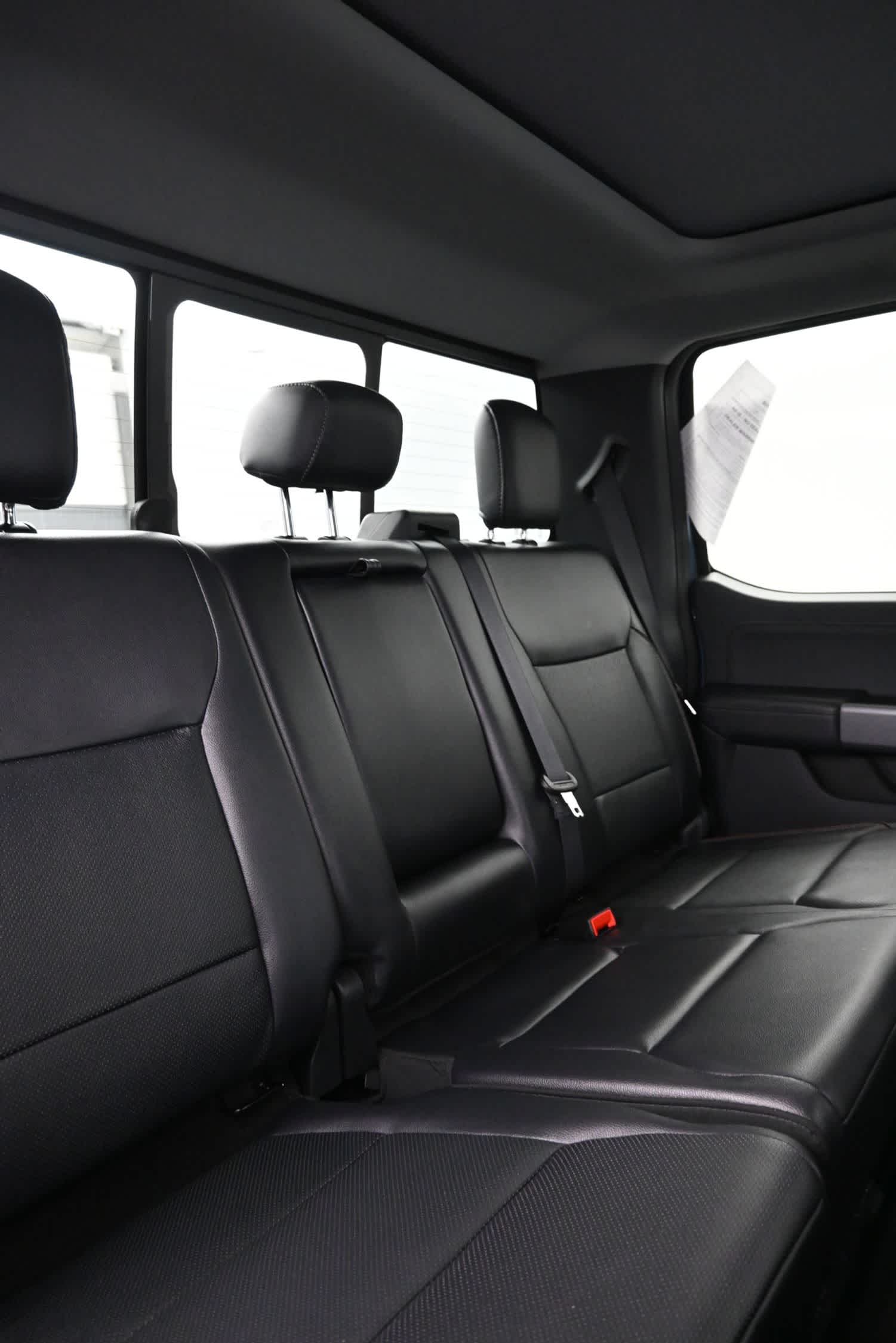 2023 Ford Super Duty F-250 Pickup LARIAT