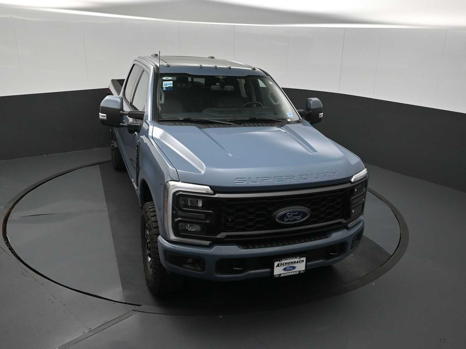 2023 Ford Super Duty F-250 Pickup LARIAT