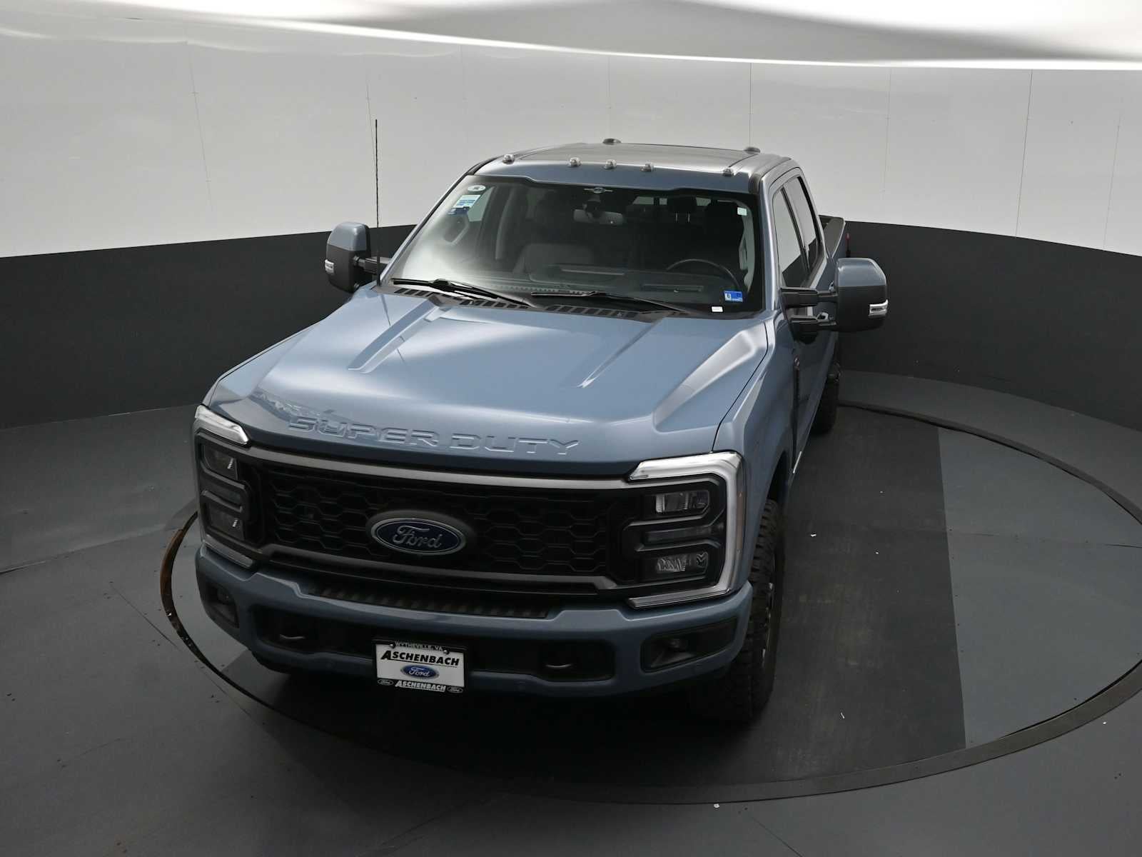 2023 Ford Super Duty F-250 Pickup LARIAT