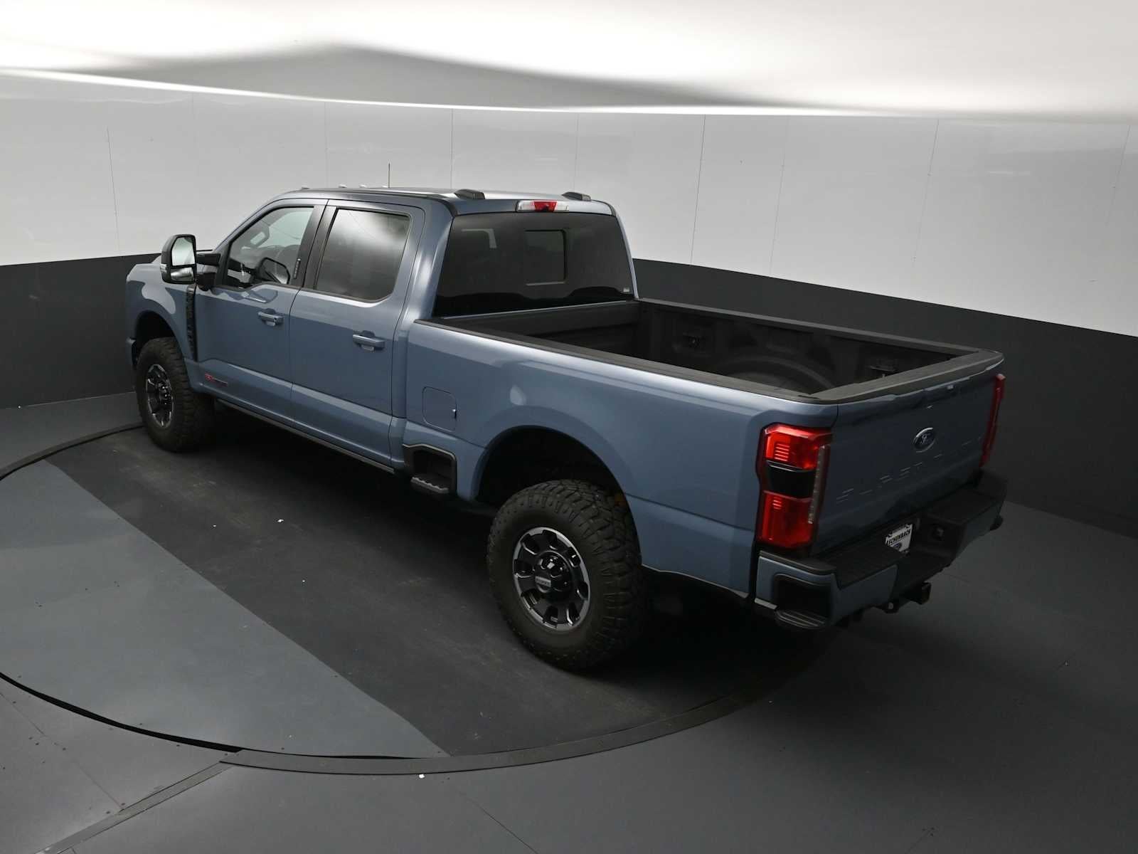 2023 Ford Super Duty F-250 Pickup LARIAT