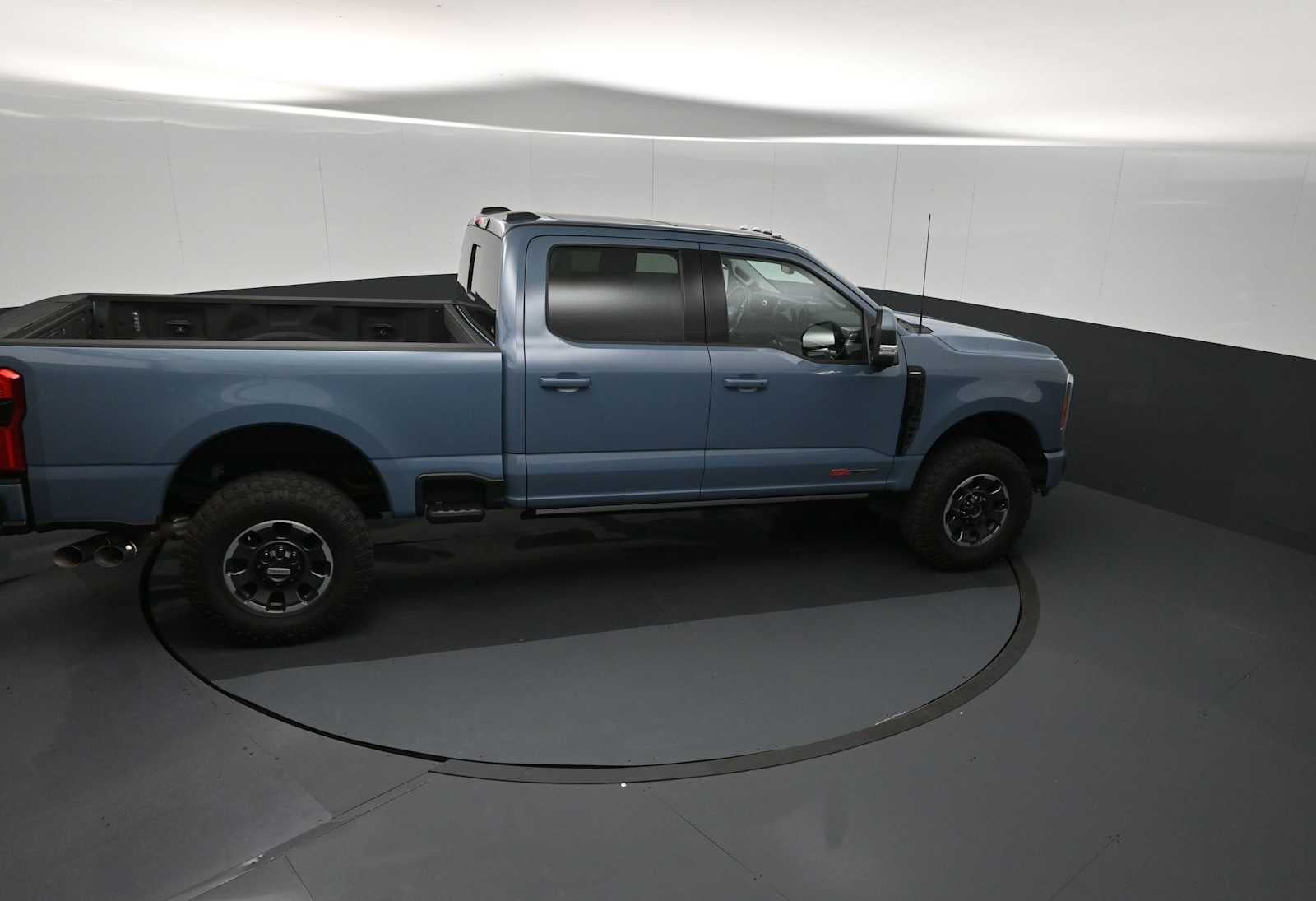 2023 Ford Super Duty F-250 Pickup LARIAT