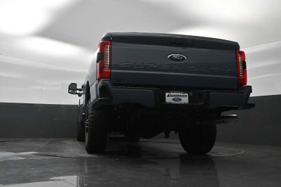 2023 Ford Super Duty F-250 Pickup LARIAT