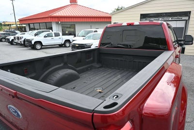 2025 Ford Super Duty F-350 DRW Pickup LARIAT