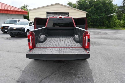 2025 Ford Super Duty F-350 DRW Pickup LARIAT