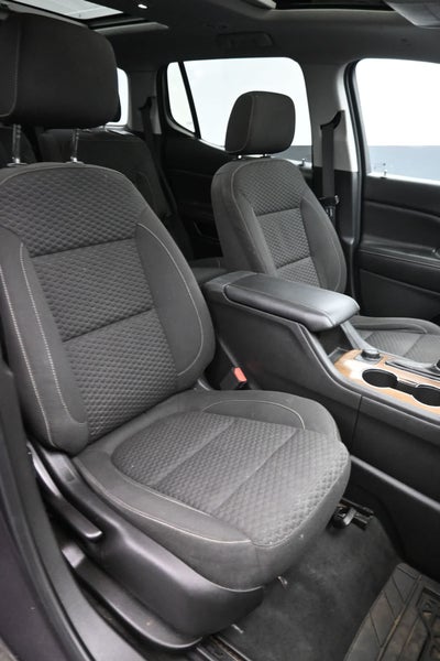 2017 GMC Acadia SLE