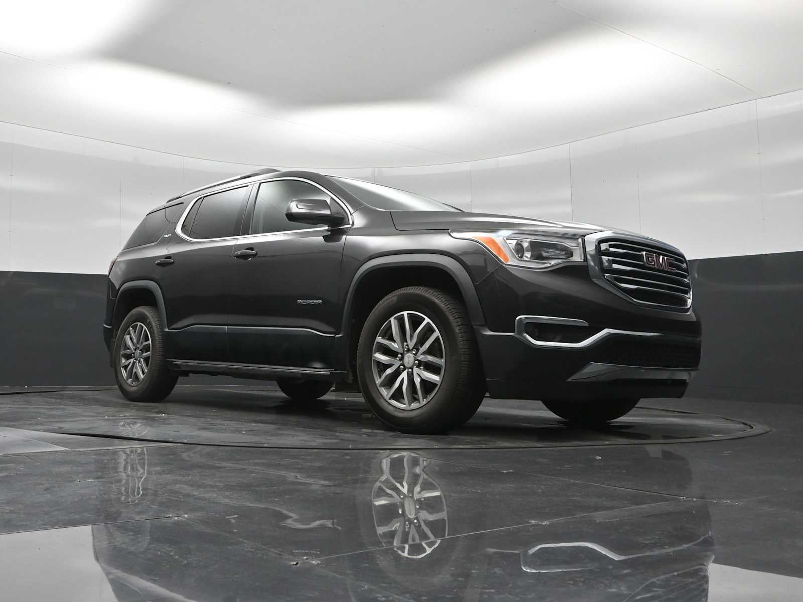 2017 GMC Acadia SLE
