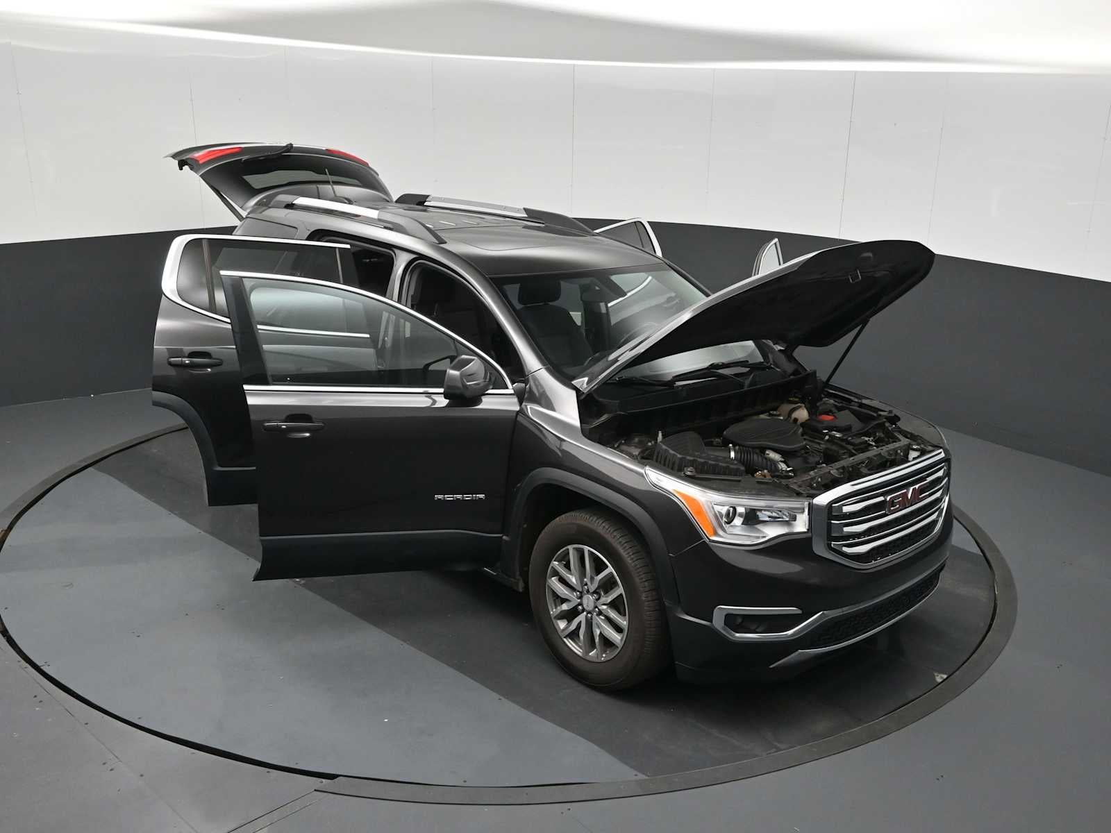 2017 GMC Acadia SLE