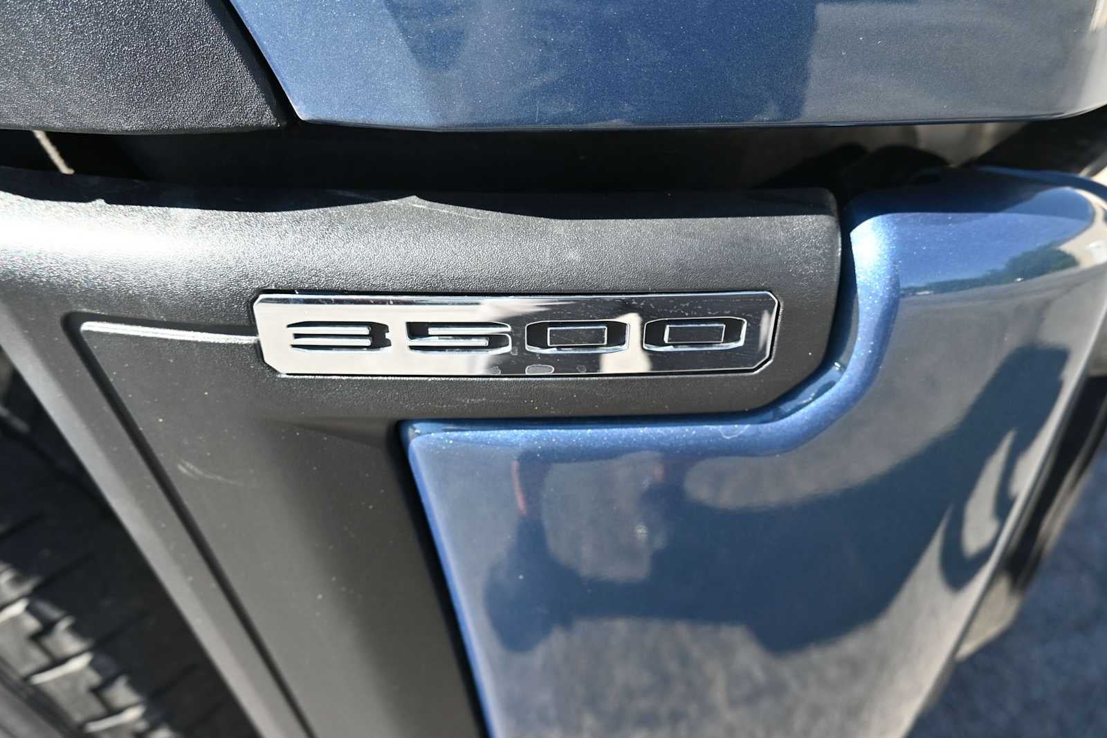 2025 GMC Sierra 3500HD Denali Ultimate