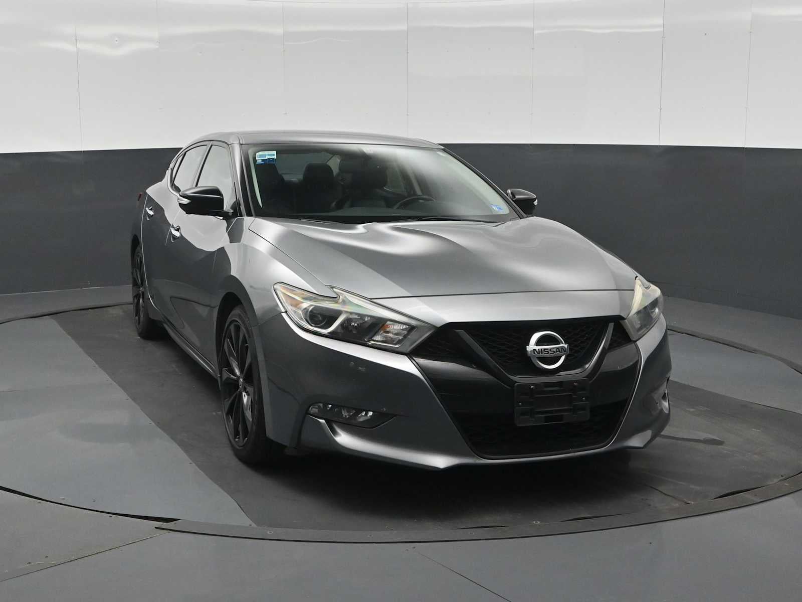 2018 Nissan Maxima SR