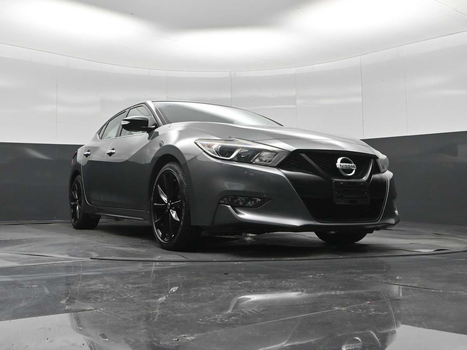 2018 Nissan Maxima SR