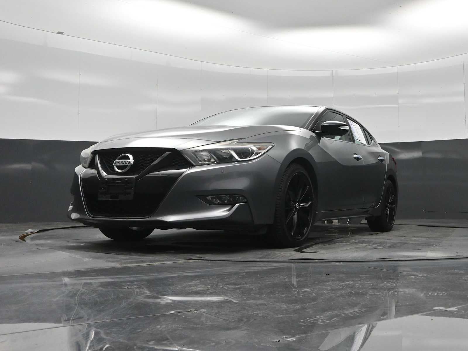 2018 Nissan Maxima SR