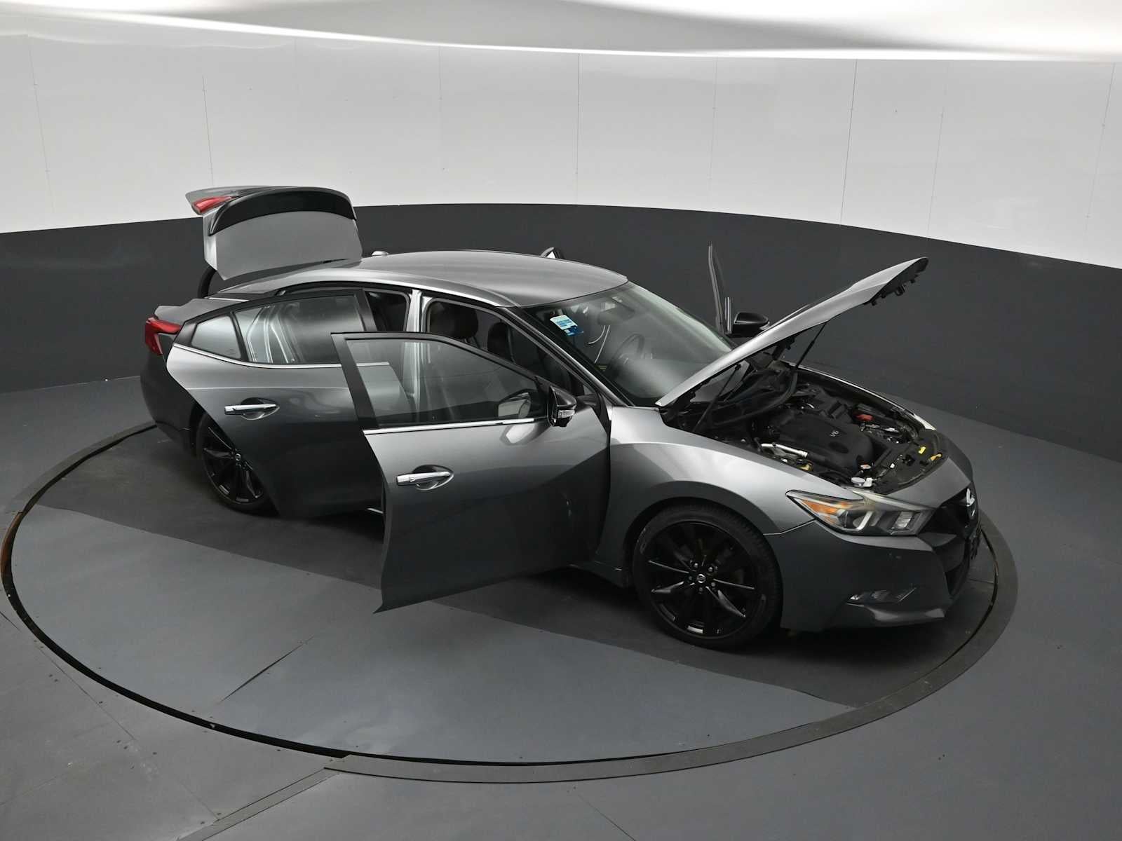 2018 Nissan Maxima SR