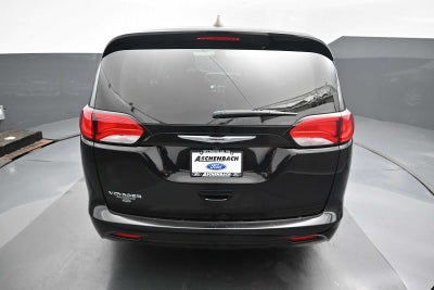 2024 Chrysler Voyager LX