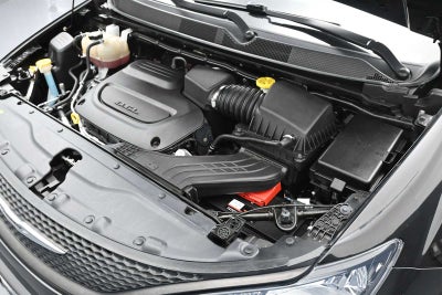 2024 Chrysler Voyager LX