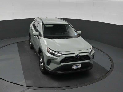 2022 Toyota RAV4 Hybrid XLE