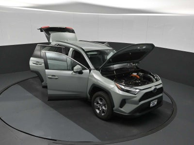 2022 Toyota RAV4 Hybrid XLE