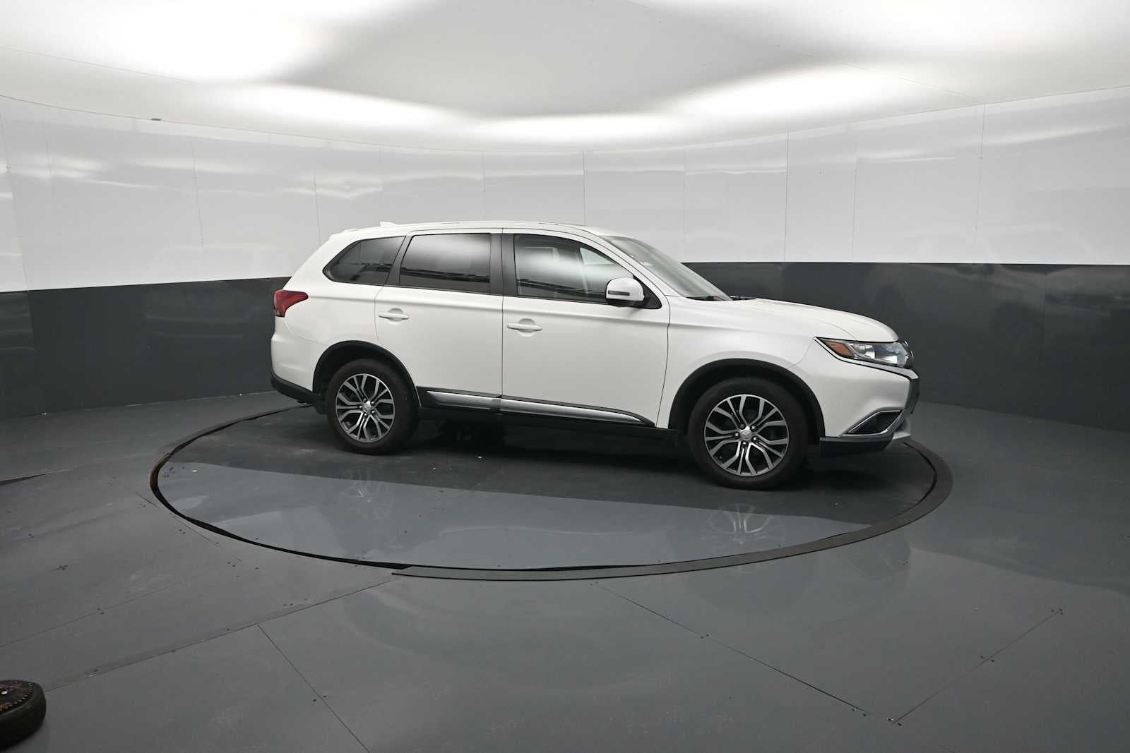 2018 Mitsubishi Outlander SE