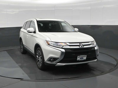 2018 Mitsubishi Outlander SE
