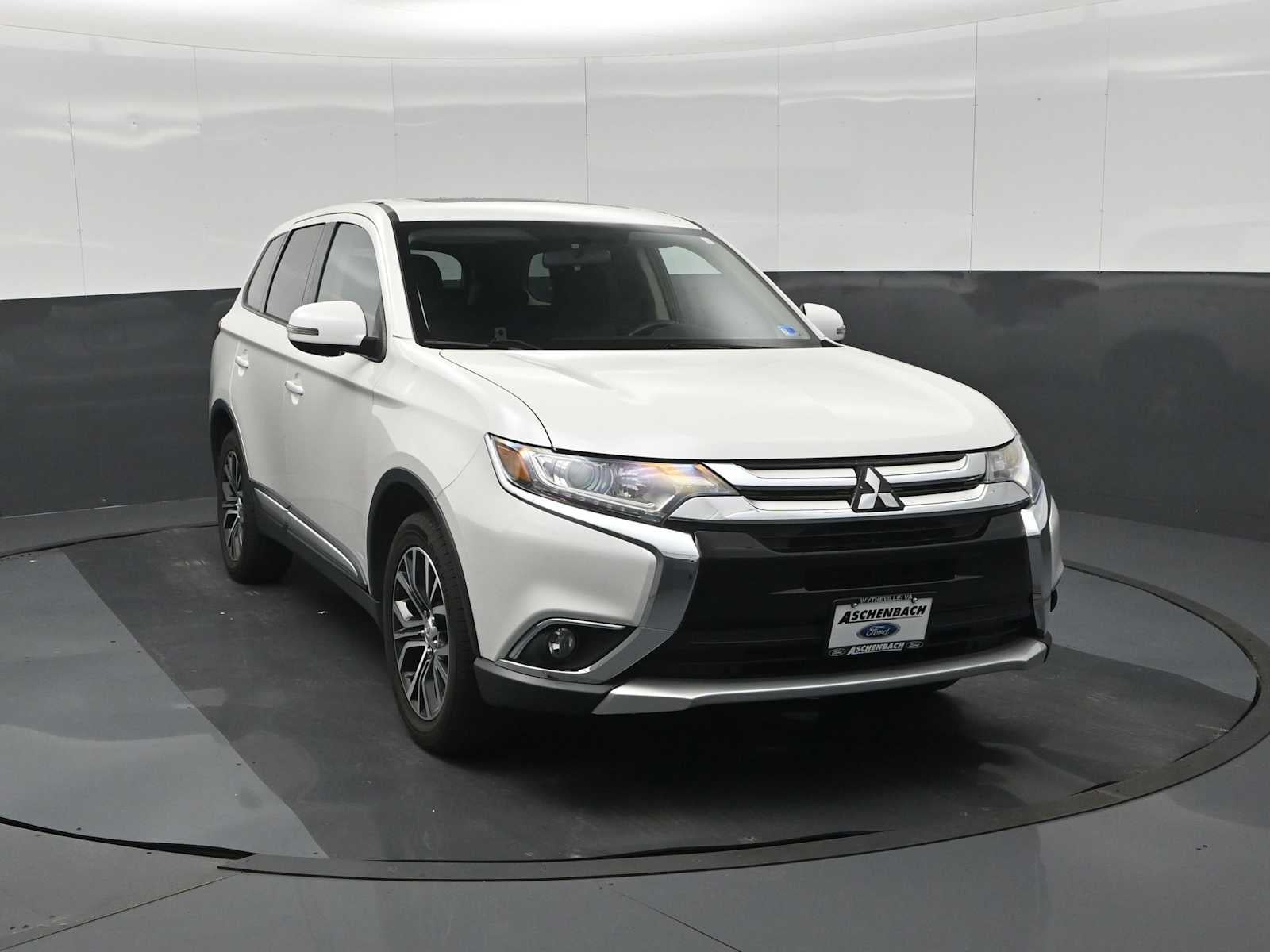 2018 Mitsubishi Outlander SE