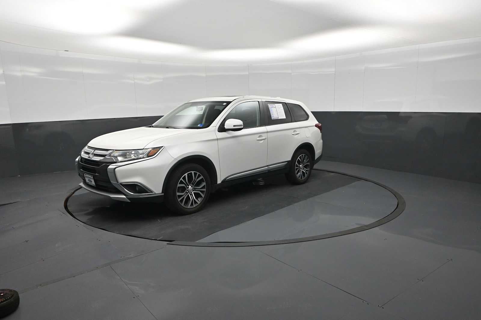 2018 Mitsubishi Outlander SE