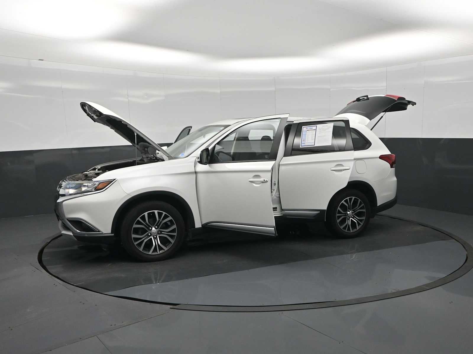 2018 Mitsubishi Outlander SE