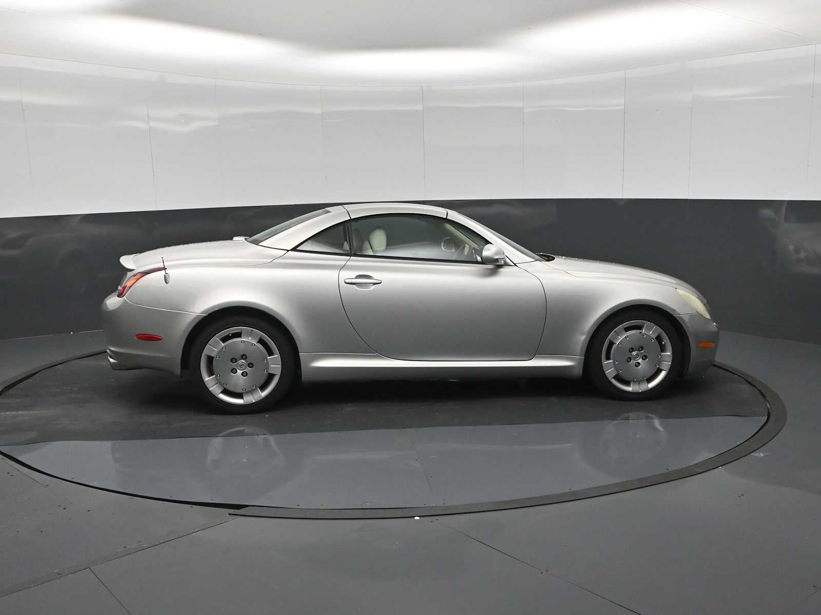 2003 Lexus SC 430 2dr Convertible