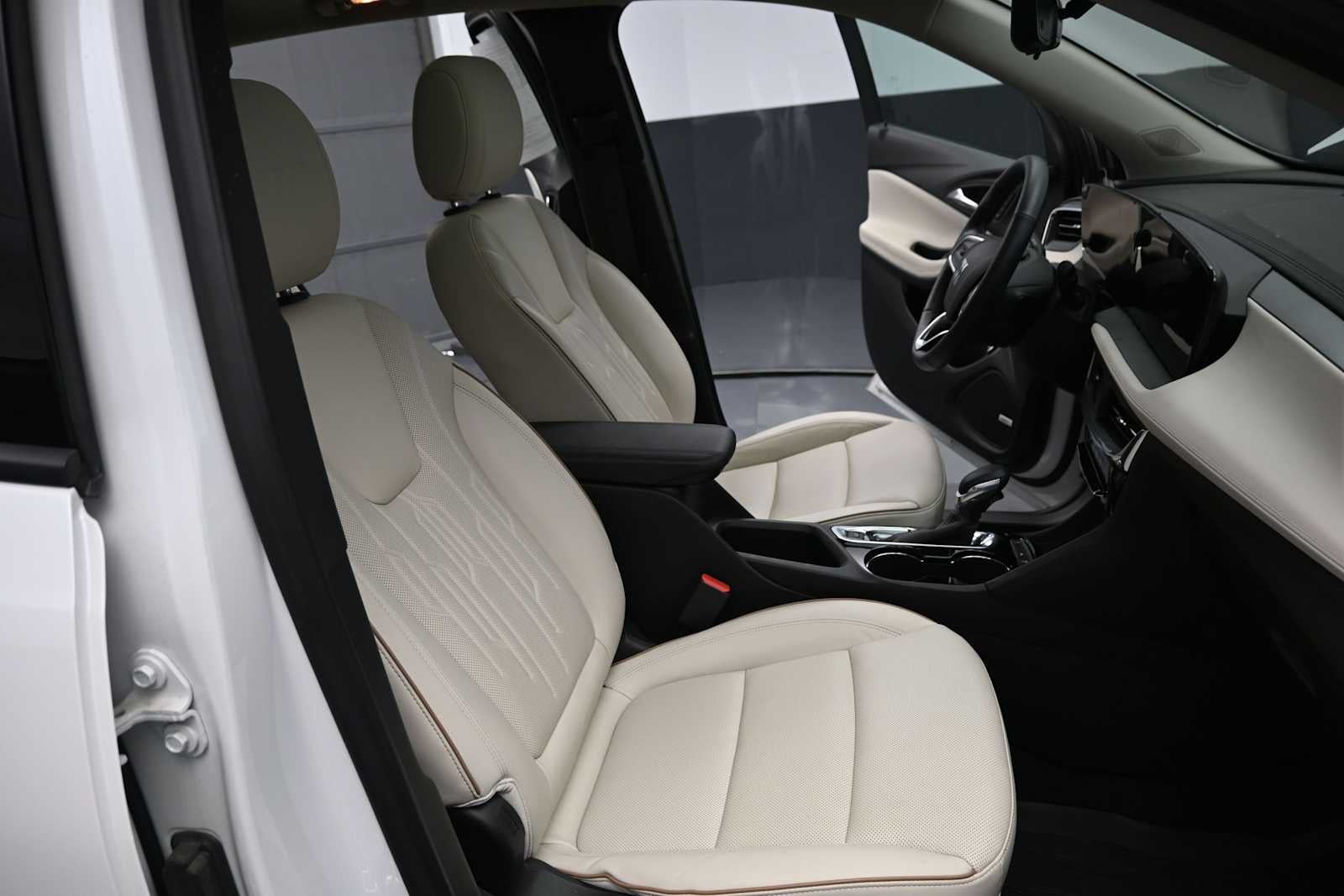 2025 Buick Encore GX Avenir