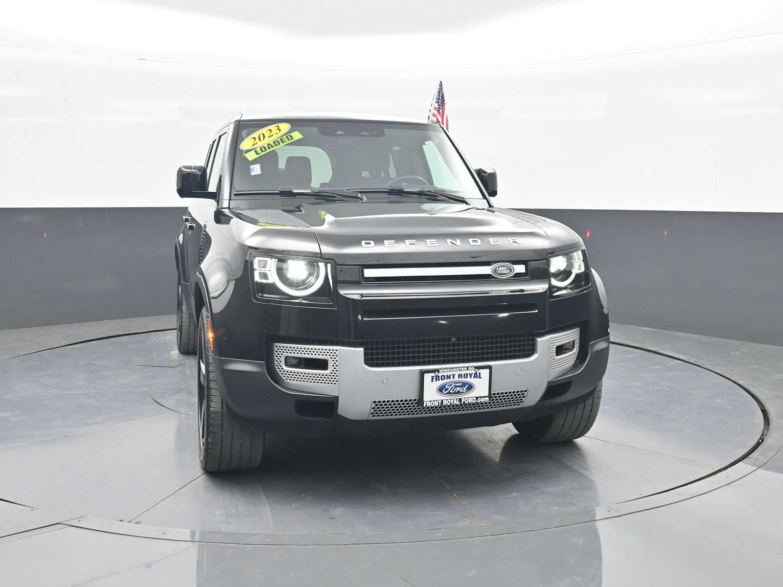 2023 Land Rover Defender SE