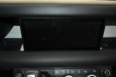 2023 Land Rover Defender SE
