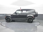 2023 Land Rover Defender SE