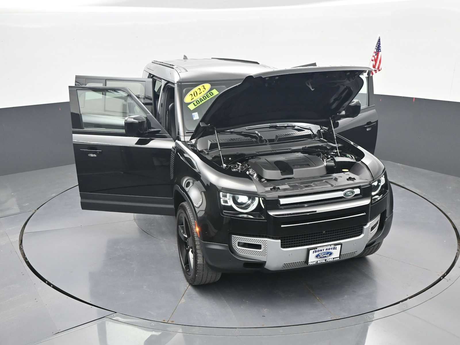 2023 Land Rover Defender SE